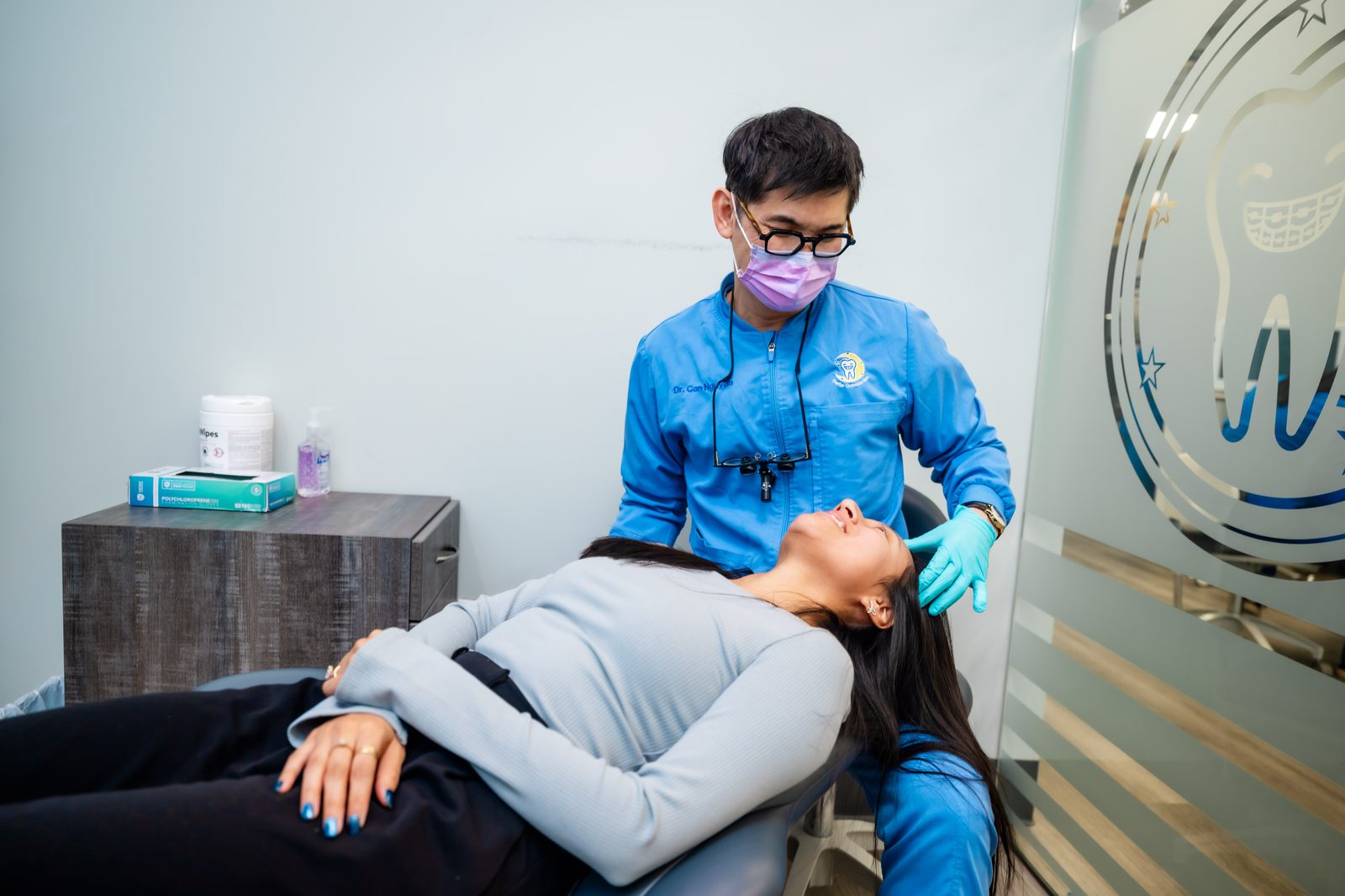 Young patient at Stellar Orthodontics receiving Medicaid pediatric orthodontic care in Delaware